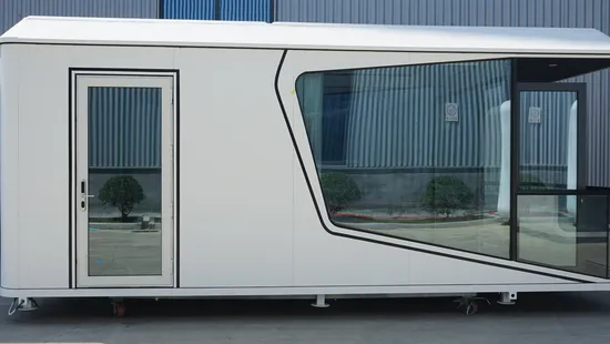 Space Capsule Homestay Outdoor Modern Fashion Luxurious Design Integrated Solar Panels Panoramic Bathroom 